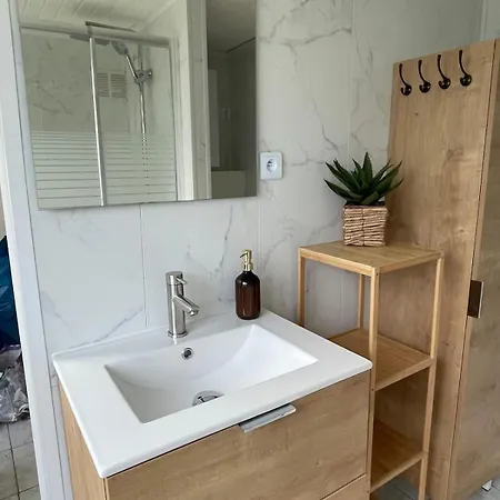 בית נופש Ibiza-style Vacation Coester 8