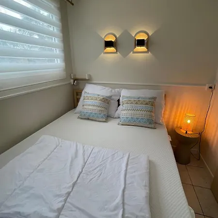 Ibiza-style Vacation Coester 8 デ ハーン